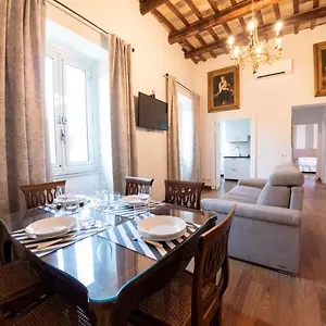 The Best Rent - Beautiful With Terrace Near Colosseo Apartment Rome