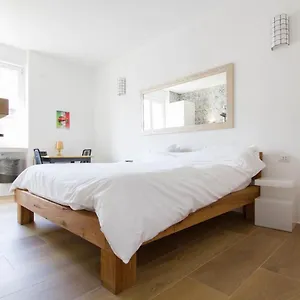 Luxury Cozy By Station - Cafe Apartment Milan